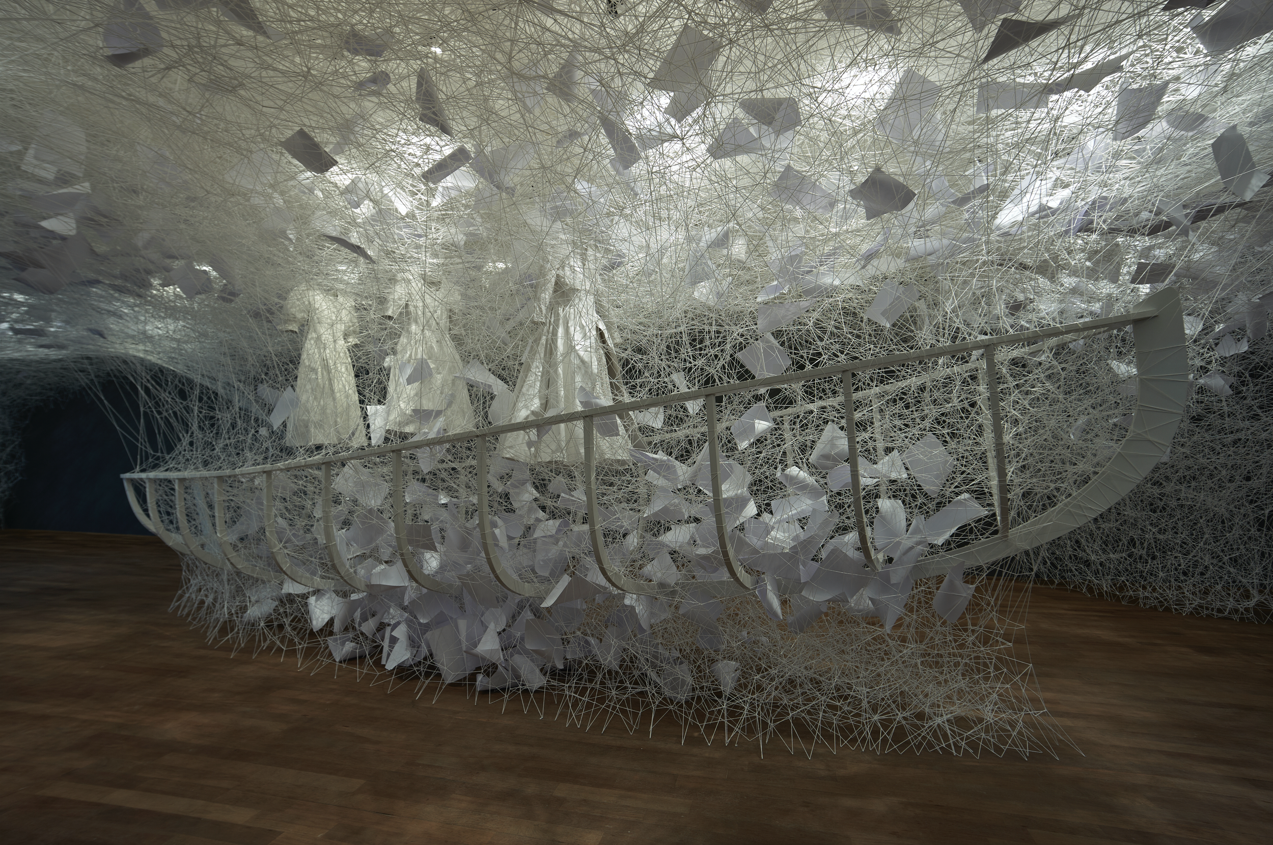 CHIHARU SHIOTA–塩田千春